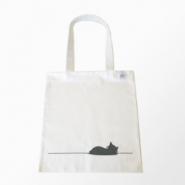 82803-261-261-1-jin-designs-sleeping-cat-bag[1]
